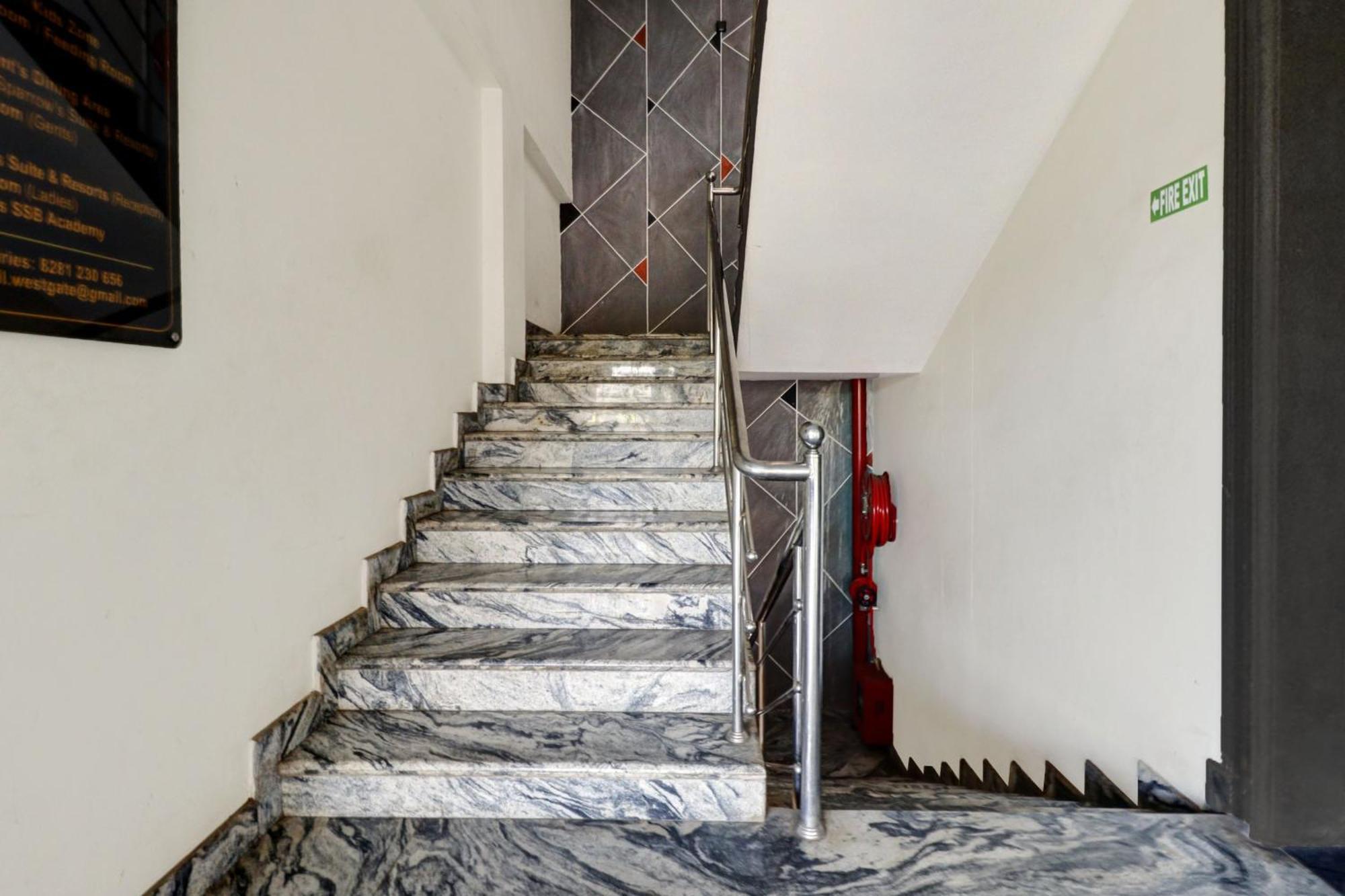 Super Hotel O Kattapana Kattappana Экстерьер фото